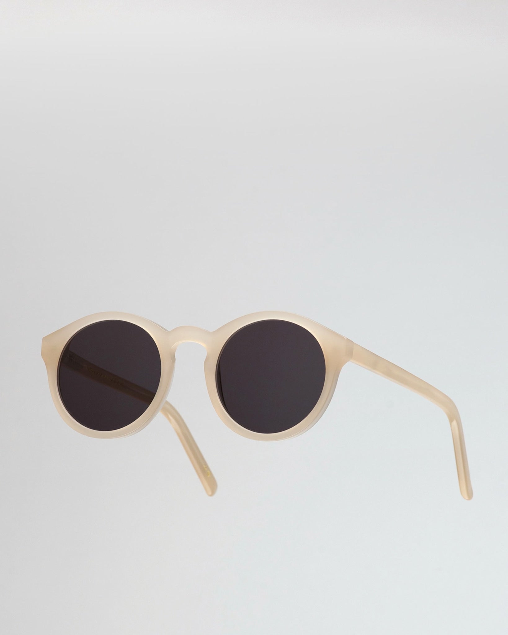 Barstow Sand - grey solid lens