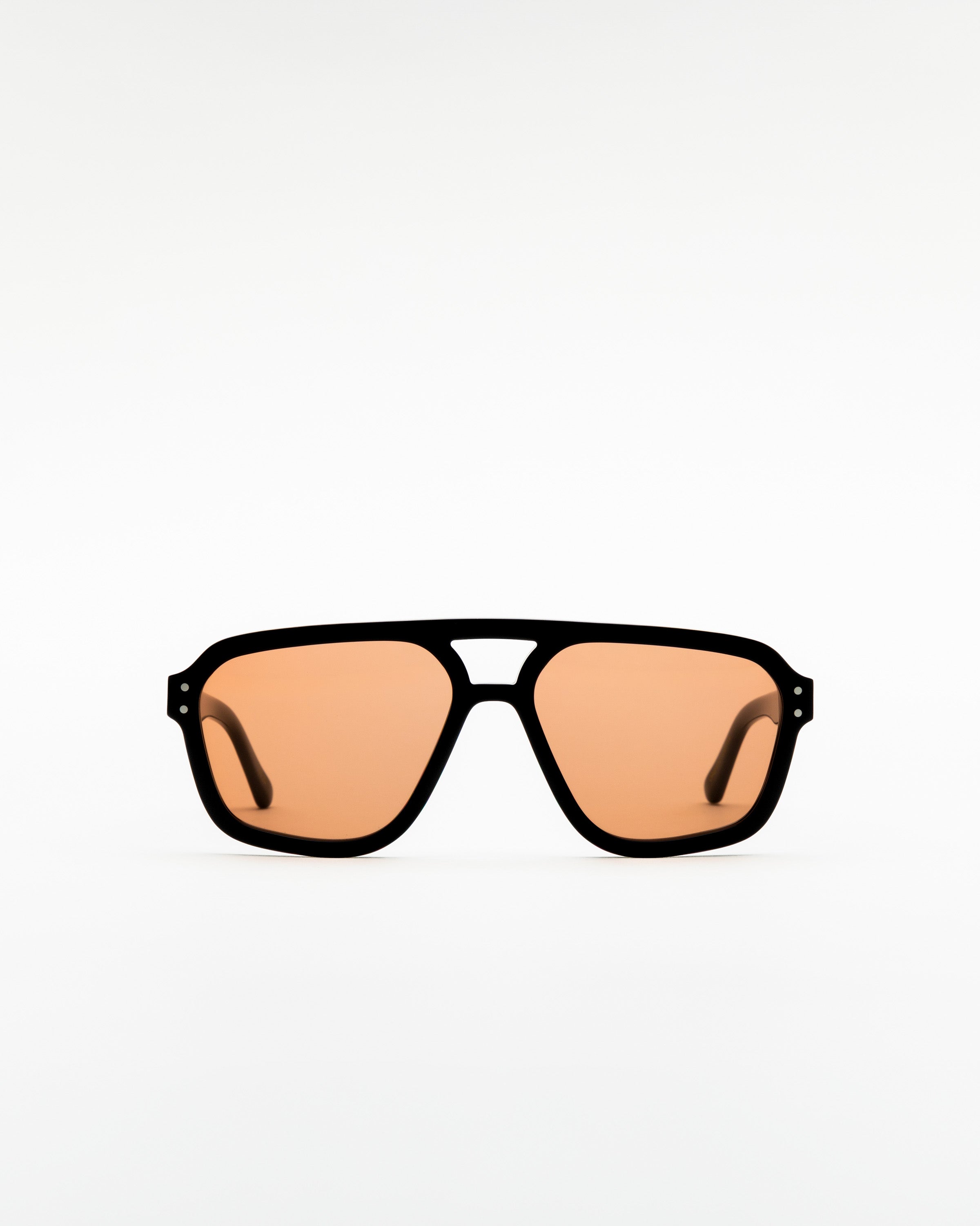 ROBOTNIK – Monokel Eyewear