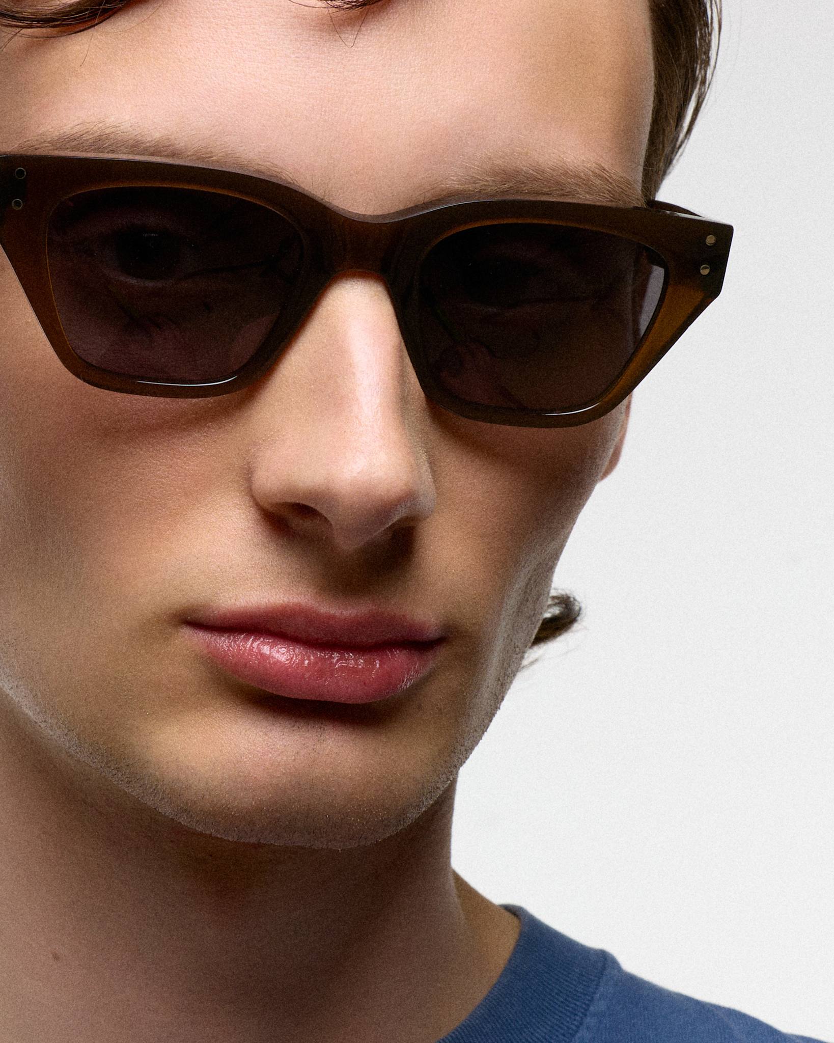 Memphis Chocolate - grey solid lens