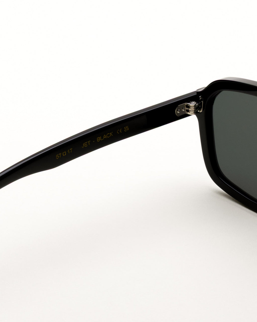 Jet Black - green solid lens