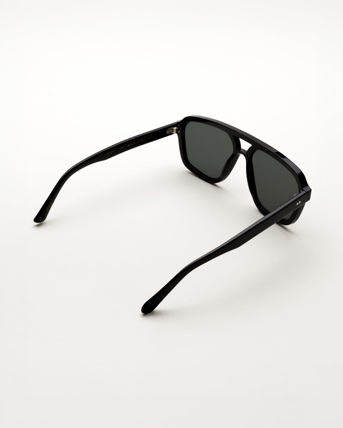 Jet Black - green solid lens