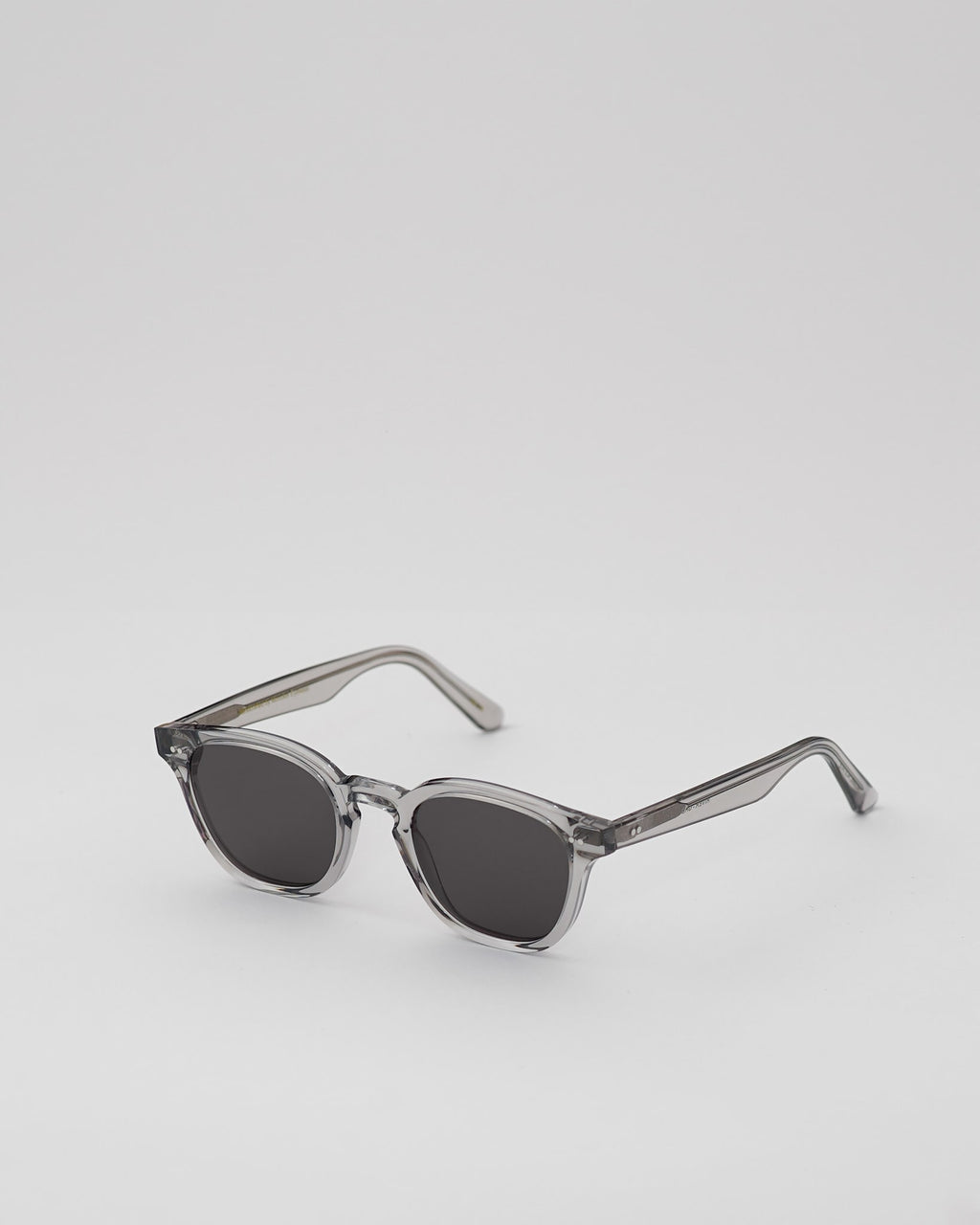 River Grey - grey solid lens