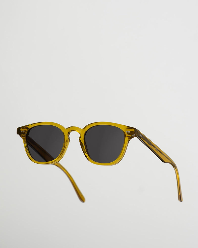 River Caramel - grey solid lens