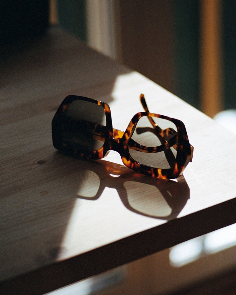 Kaia Havana - grey gradient lens