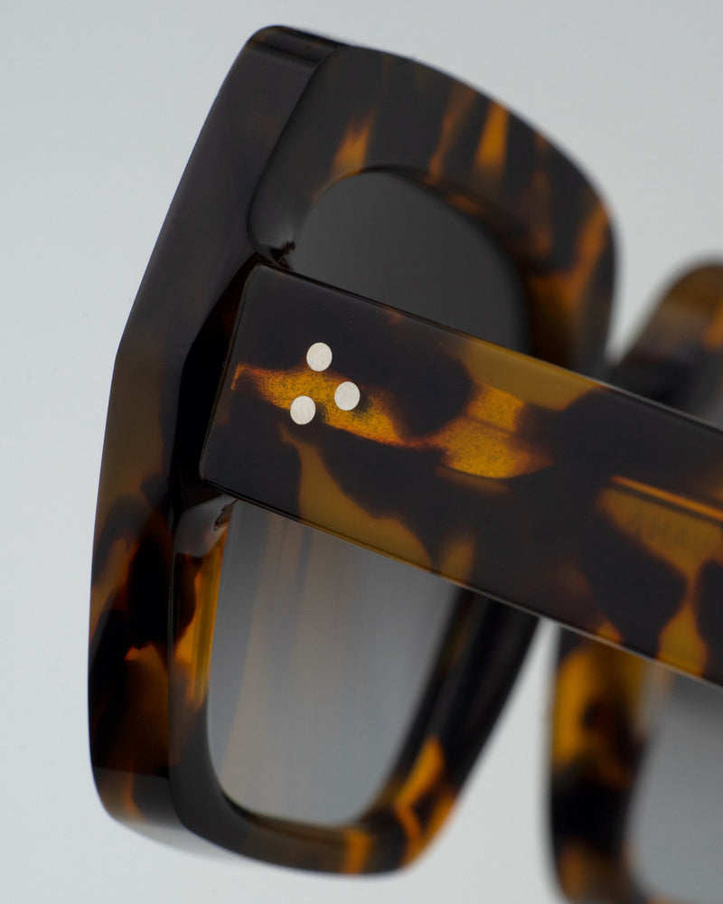 Kaia Havana - grey gradient lens